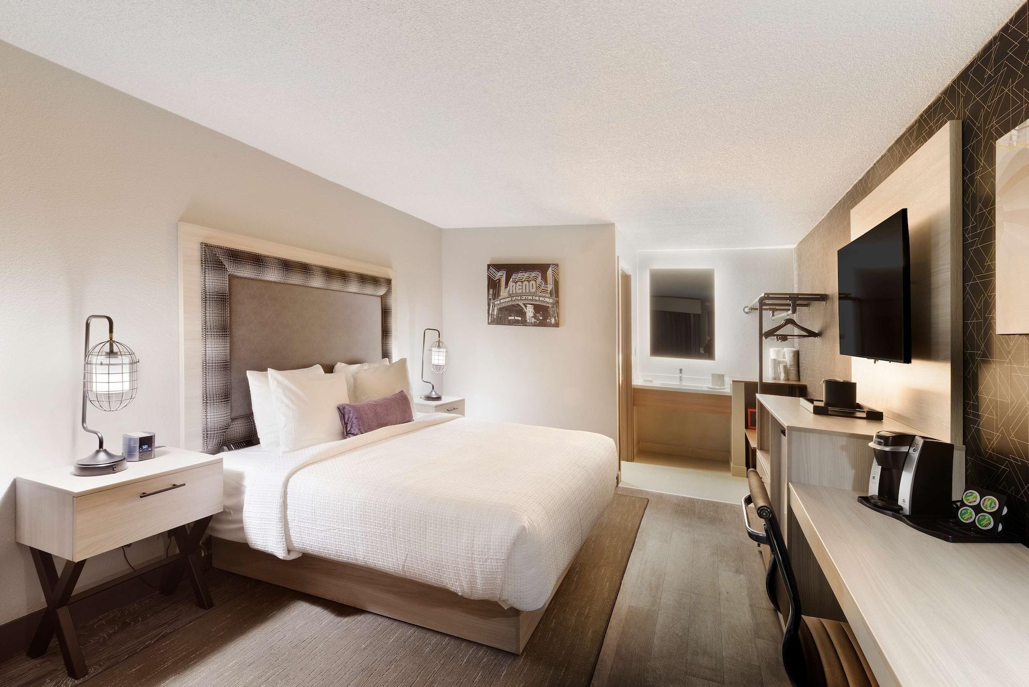 Hotel Aiden By Western South Reno